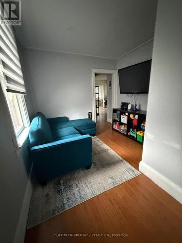 85 Maple Avenue, Barrie, ON - Indoor