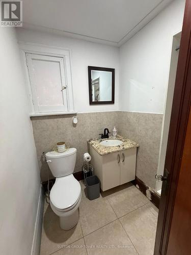 85 Maple Avenue, Barrie, ON - Indoor Photo Showing Bathroom