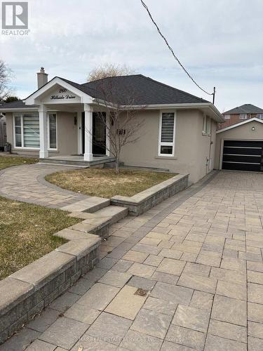 260 Hillside Drive, Mississauga, ON - Outdoor