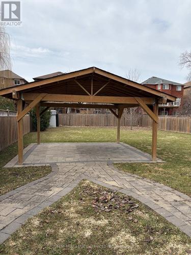 260 Hillside Drive, Mississauga, ON - Outdoor