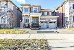 59 MERLIN STREET E Oakville, ON L6H 0Z4