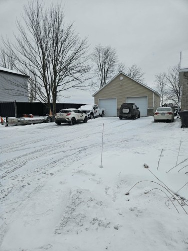 Barn - 528 Rue Andrassy, Mascouche, QC - Outdoor