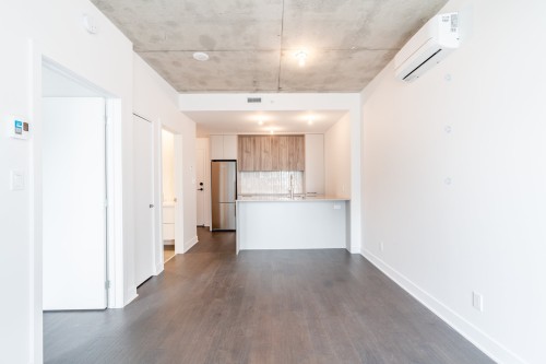 Salon - 506-7227 Boul. Newman, Montréal (Lasalle), QC - Indoor Photo Showing Kitchen