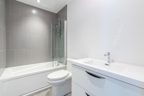 Salle de bains - 506-7227 Boul. Newman, Montréal (Lasalle), QC - Indoor Photo Showing Bathroom