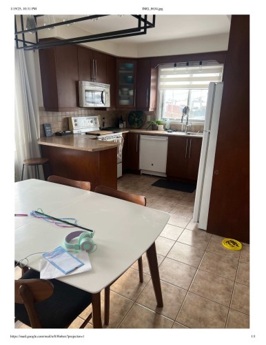 Cuisine - 14 Rue Yvon, Châteauguay, QC - Indoor Photo Showing Kitchen With Double Sink