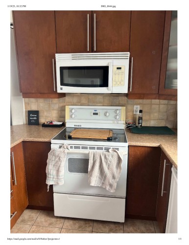 Cuisine - 14 Rue Yvon, Châteauguay, QC - Indoor Photo Showing Kitchen