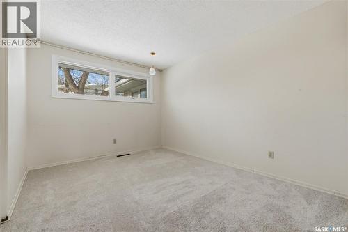 148 Marsh Crescent, Regina, SK - Indoor Photo Showing Other Room