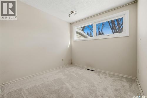 148 Marsh Crescent, Regina, SK - Indoor Photo Showing Other Room