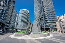 2304 - 50 FOREST MANOR ROAD Toronto, ON M2J 0E3