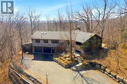 1987 SNAKE Road Burlington, ON L7P 4Y1