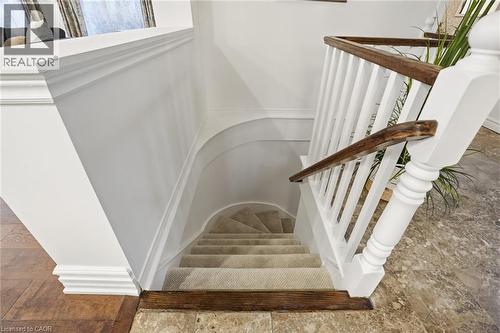 1987 Snake Road, Burlington, ON - Indoor Photo Showing Other Room