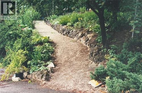 1987 Snake Road, Burlington, ON - Outdoor