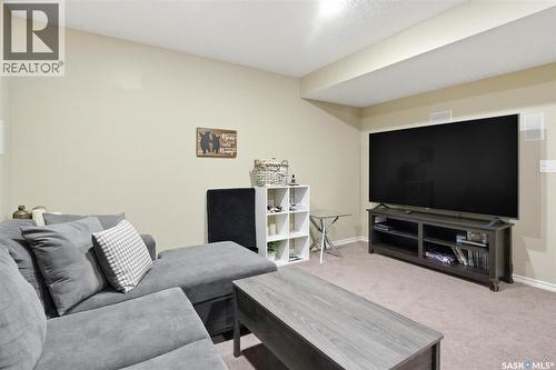 224 105 Lynd Crescent, Saskatoon, SK - Indoor Photo Showing Living Room