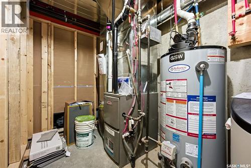 12 5301 Beacon Drive, Regina, SK - Indoor Photo Showing Basement