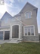 8 CRANE STREET Aurora, ON L4G 1C9