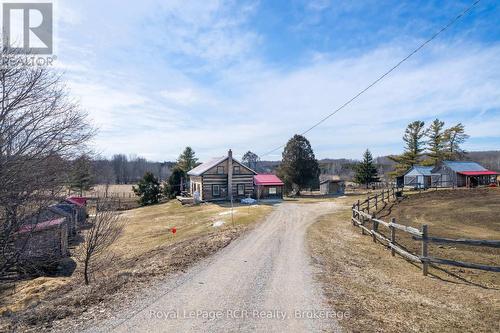 135458 CONCESSION 8  Chatsworth, ON N0H 1K0