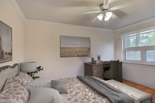 Chambre à coucher - 45 Boul. Beaconsfield, Beaconsfield, QC - Indoor Photo Showing Bedroom