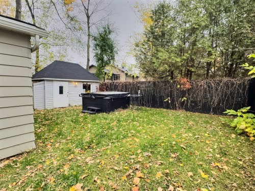 Cour - 45 Boul. Beaconsfield, Beaconsfield, QC - Outdoor