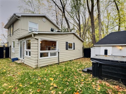 Face arrière - 45 Boul. Beaconsfield, Beaconsfield, QC - Outdoor With Exterior