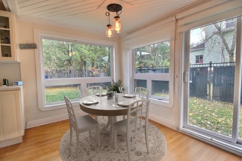 Coin-repas - 45 Boul. Beaconsfield, Beaconsfield, QC - Indoor Photo Showing Dining Room