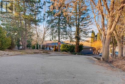 18 Cherry Street, Halton Hills, ON - Outdoor