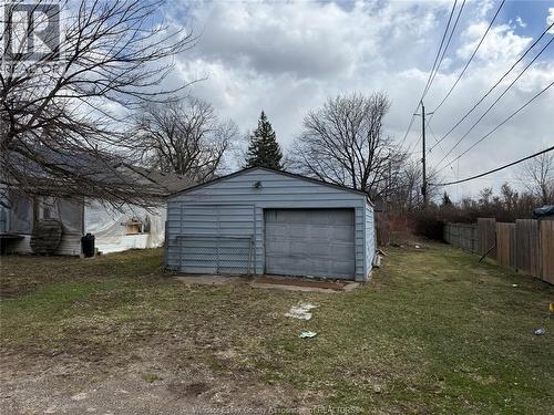 1303 Central, Windsor, ON - Outdoor