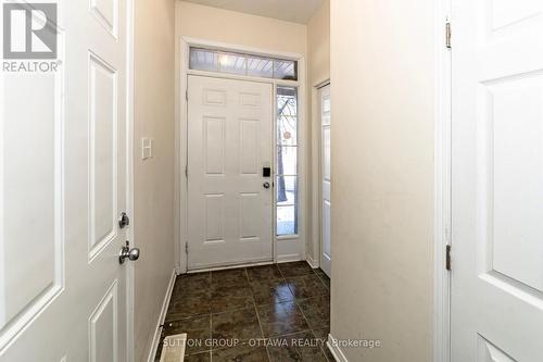110 Chartley Private, Ottawa, ON - Indoor Photo Showing Other Room