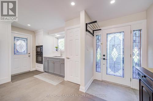 29 Ellesboro Drive, Mississauga, ON - Indoor Photo Showing Other Room