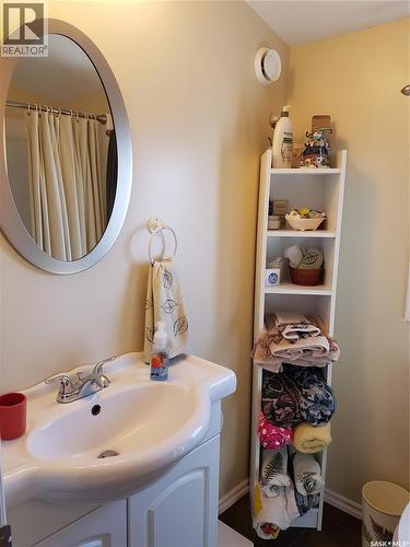 325 Ruby Drive, Coteau Rm No. 255, SK - Indoor Photo Showing Bathroom