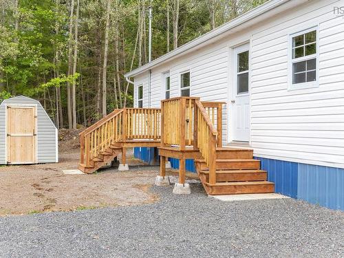 39 Beattie Drive, Windermere, NS 
