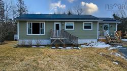 11 East Uniacke Road  Mount Uniacke, NS B0N 1Z0