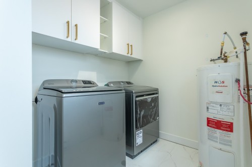Laundry - 5212 Rue Notre-Dame O., Montréal (Le Sud-Ouest), QC - Indoor Photo Showing Laundry Room