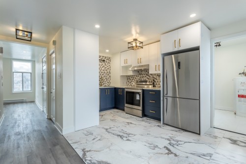 Kitchen - 5212 Rue Notre-Dame O., Montréal (Le Sud-Ouest), QC - Indoor Photo Showing Kitchen