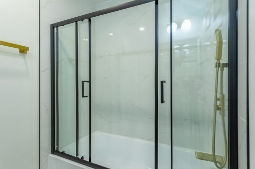 Bathroom - 5212 Rue Notre-Dame O., Montréal (Le Sud-Ouest), QC - Indoor Photo Showing Bathroom