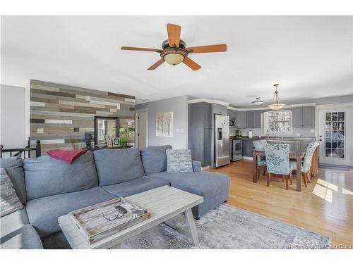 30 Brown Blvd, Fredericton, NB 