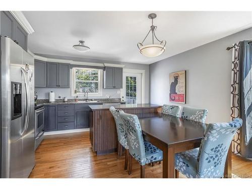 30 Brown Blvd, Fredericton, NB 