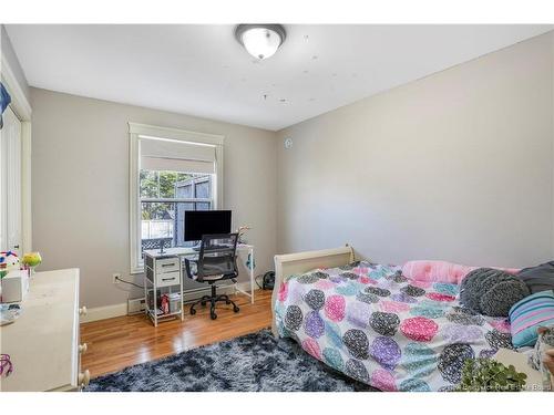 30 Brown Blvd, Fredericton, NB 