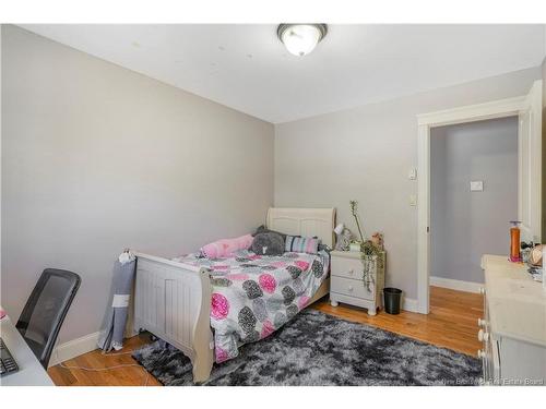 30 Brown Blvd, Fredericton, NB 