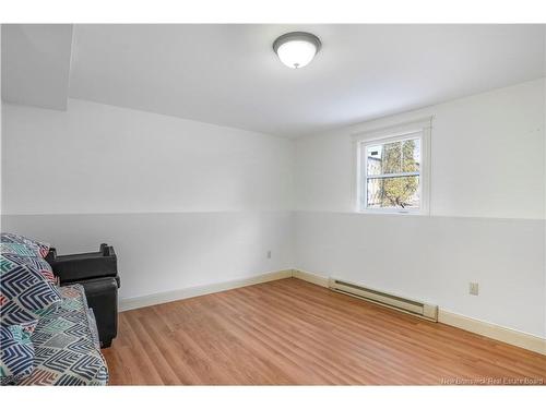 30 Brown Blvd, Fredericton, NB 