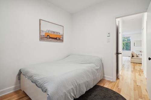 Bedroom - 4356 Av. De Chateaubriand, Montréal (Le Plateau-Mont-Royal), QC - Indoor Photo Showing Bedroom