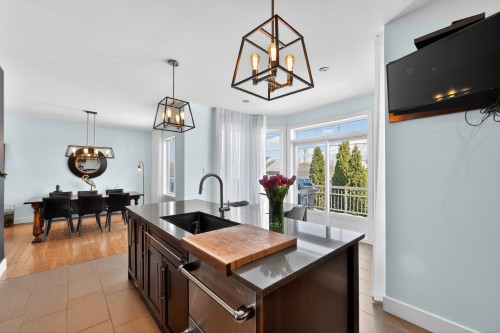 Cuisine - 10805 Rue André-Mathieu, Mirabel, QC - Indoor Photo Showing Kitchen