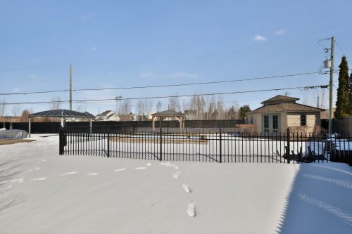 Piscine - 10805 Rue André-Mathieu, Mirabel, QC - Outdoor