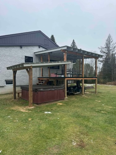 Spa - 641 Ch. David, Lac-Supérieur, QC - Outdoor