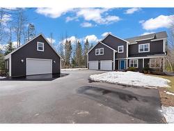 262 Rogers  Berry Mills, NB E1G 2N5