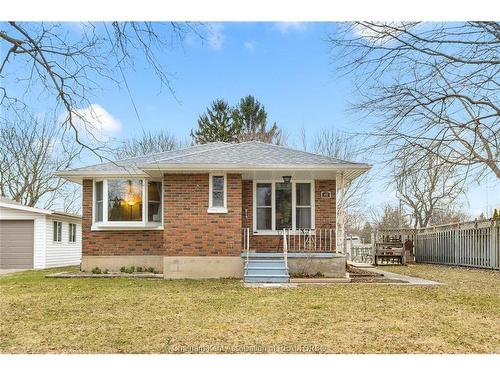 107 SUSSEX Street  Chatham, ON N7L 1M3