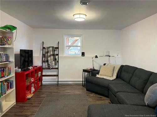 5 Belding St, Lower Newcastle, NB 