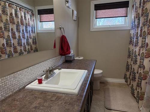 12 Son Cr, Rosser, MB 