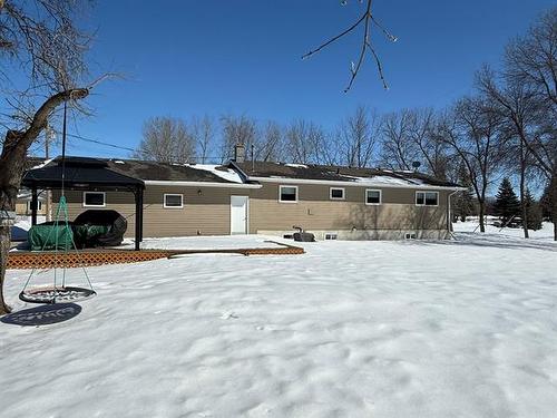 12 Son Cr, Rosser, MB 