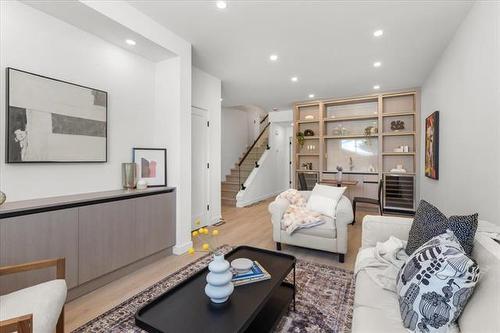 182 Lindsay St, Winnipeg, MB 