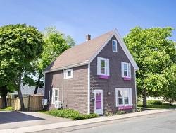 91 Gerald Street  Charlottetown, PE C1A 2M9